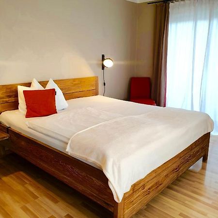 Hotel Garni Mowe 图青 外观 照片